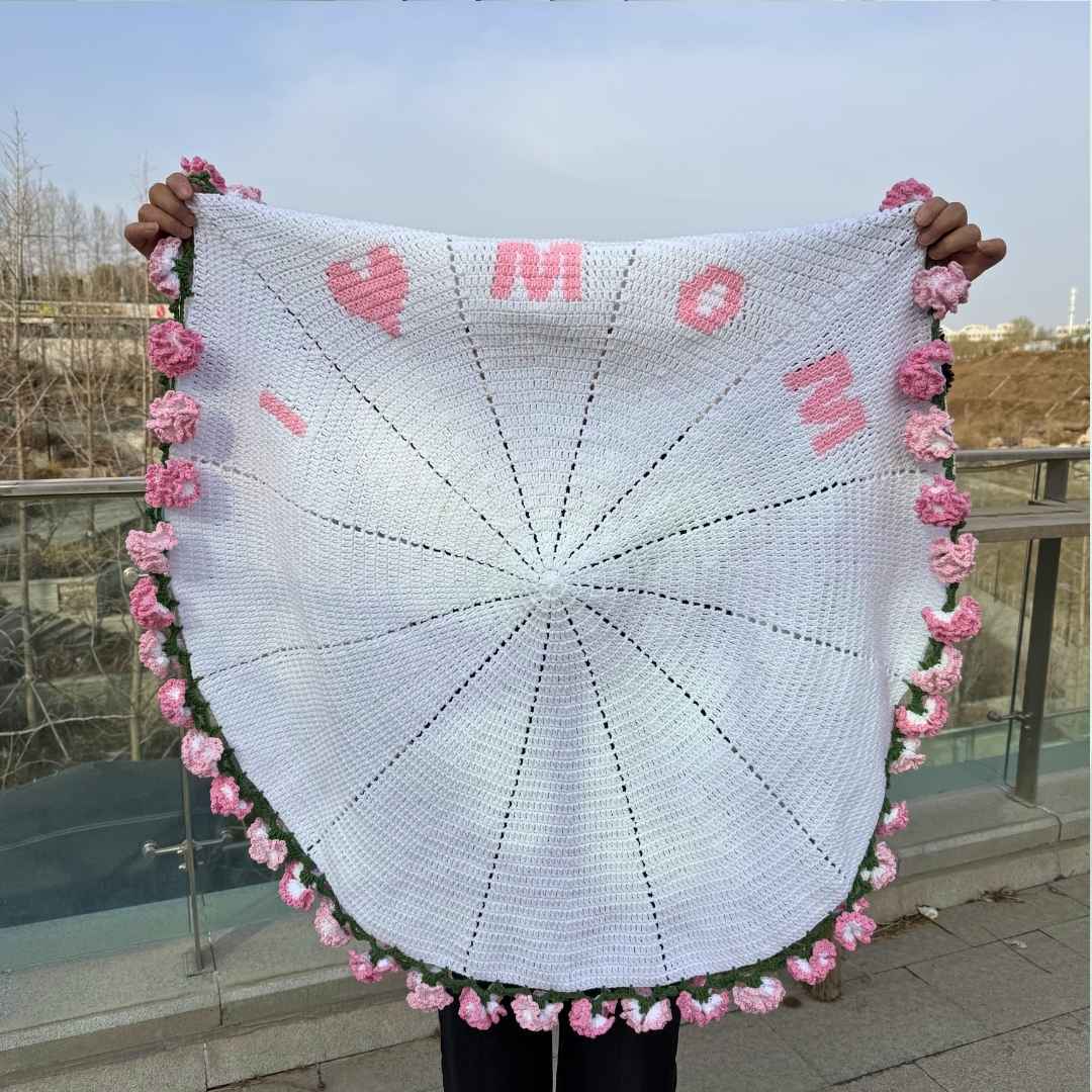 I ❤️ MOM Crochet Bouquet Blanket