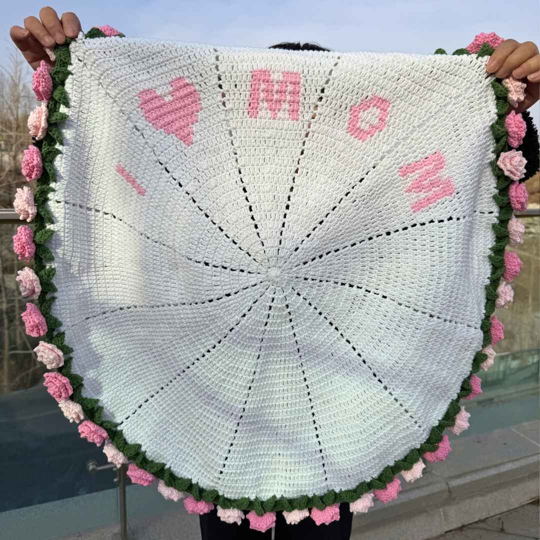 I ❤️ MOM Crochet Bouquet Blanket