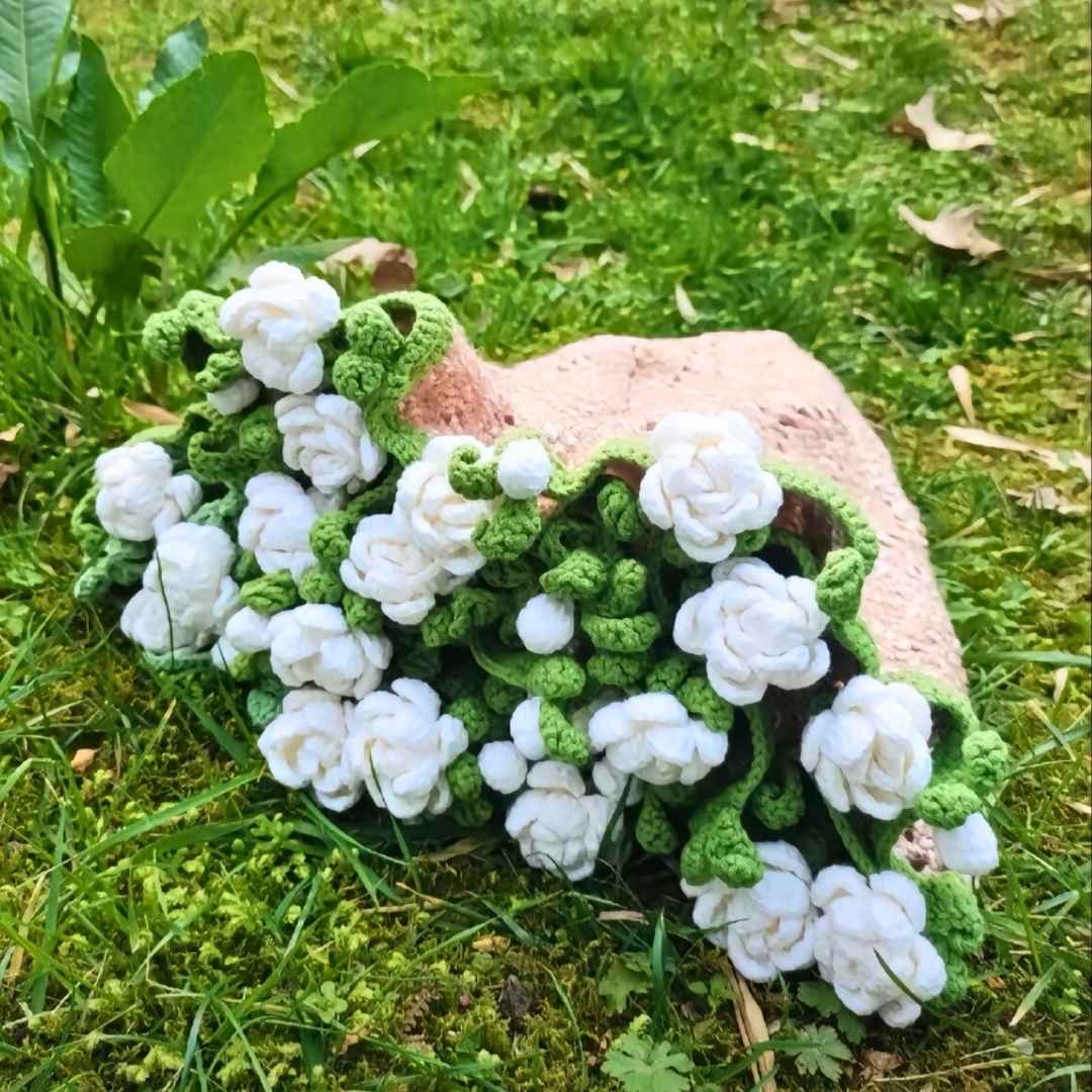 Crochet Jasmine Blanket Pattern - TheCuteCrochet