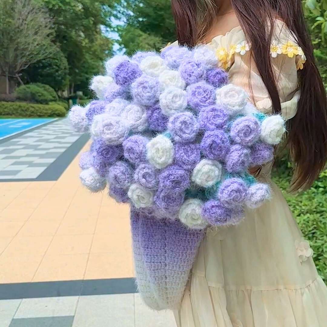 Lavender Dream Rose Bouquet Blanket - TheCuteCrochet