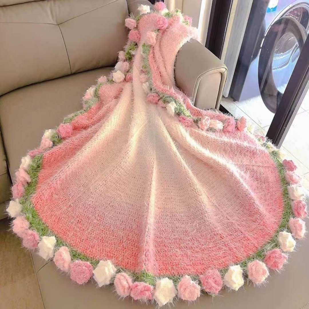 Peach Cloud Rose Bouquet Blanket - TheCuteCrochet